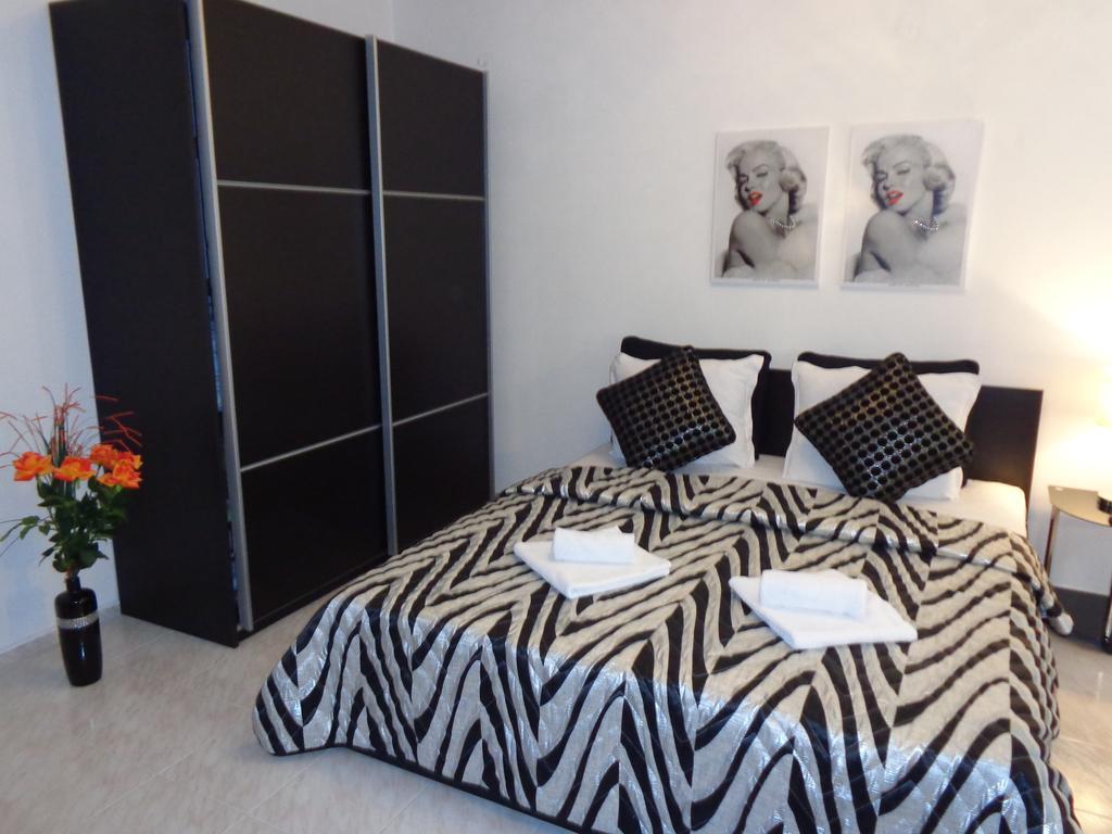 Zoya Apartment Бургас Екстериор снимка
