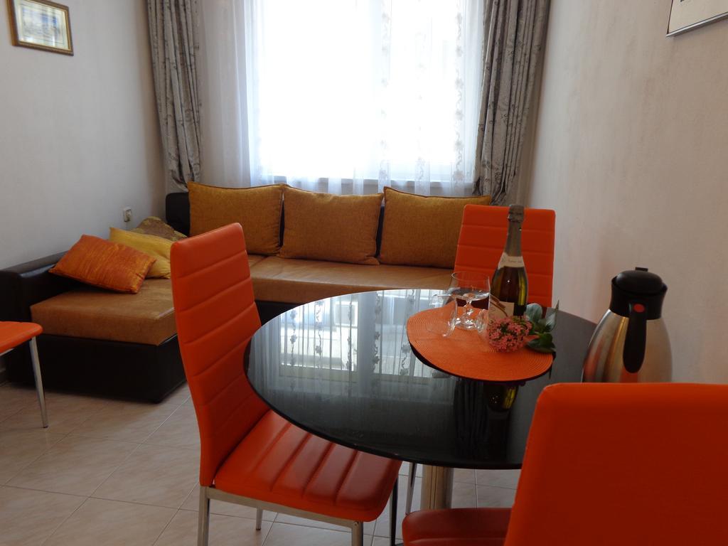 Zoya Apartment Бургас Екстериор снимка